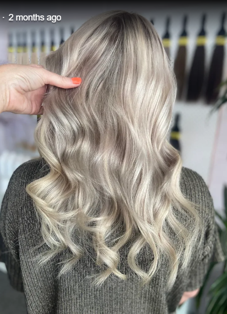 Icy blonde wave finish